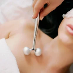 Anti-Aging Massageroller für das Gesicht