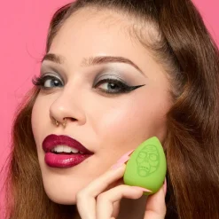 Make-up-Schwamm im Etui