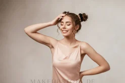 Scrunchie-Haargummi aus Naturseide schwarz Midi