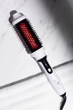 Thermo-Haarbürste zum Haarstyling
