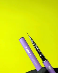 Zweiseitiger Liner-Pinsel für Maniküre 7mm/15mm