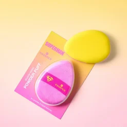 Zweiseitiger Make-up-Pinsel